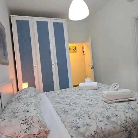 Apartamento Cinefestival Emerald *